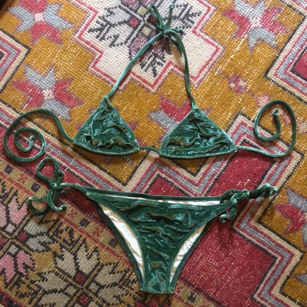 Solid and Striped Iris bikini, S top & M bottom